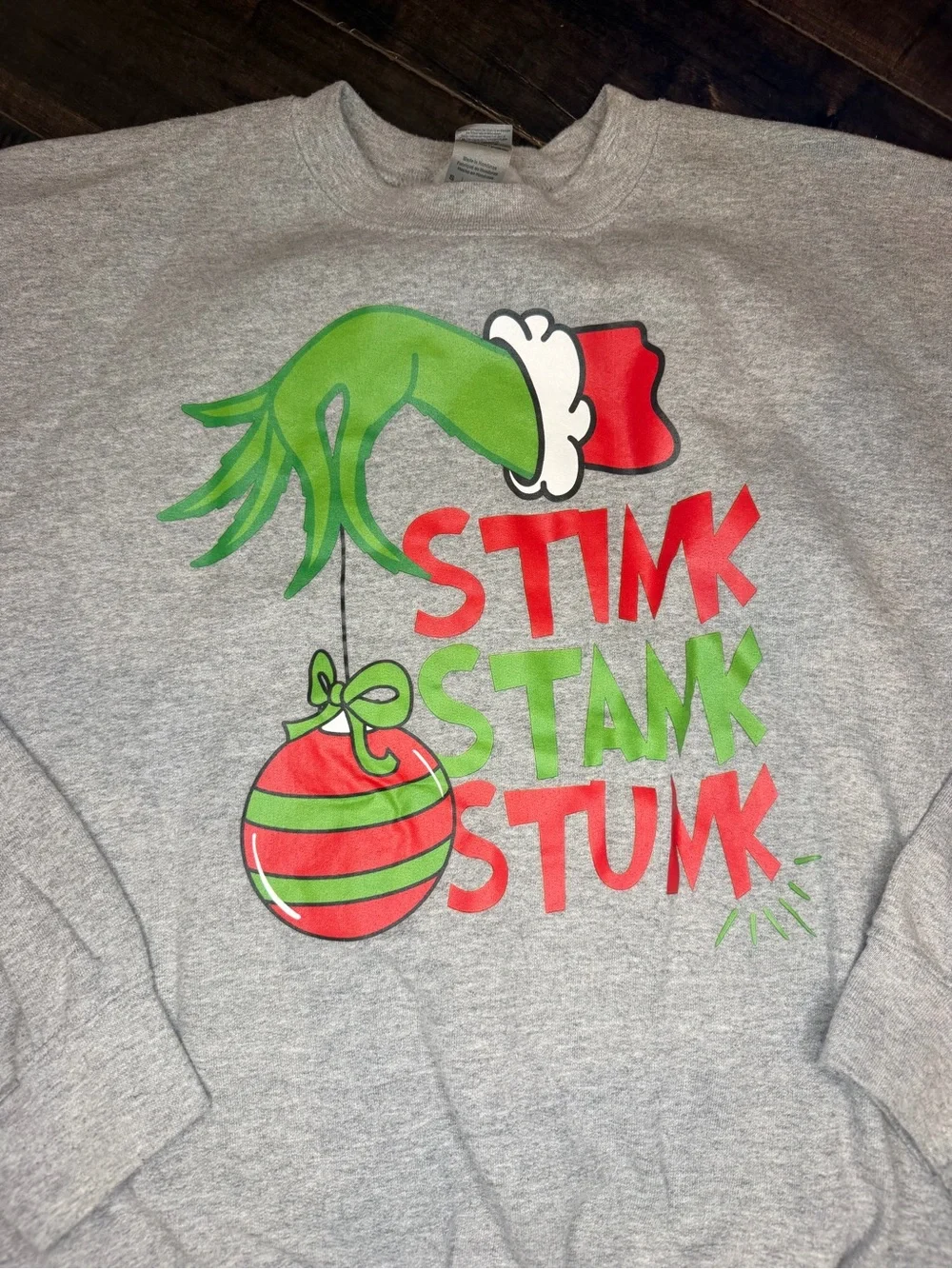 Gildan Stink Stank Stunk Sweatshirt Small Grey Grinch Hand Christmas Pullover